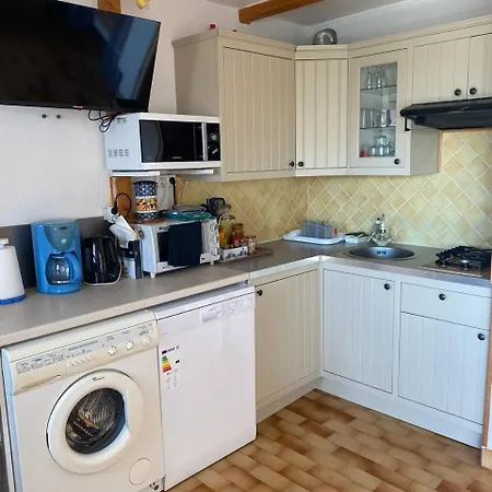 Apartment A 70 Metres De La Plage, Etage 1
