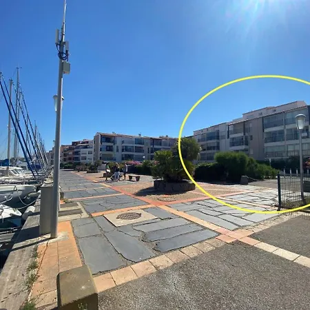 A 70 Metres De La Plage, Etage 1 Agde