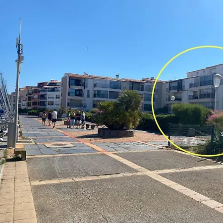 Διαμέρισμα A 70 Metres De La Plage, Etage 1 *
